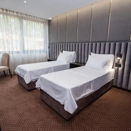 President & ホテル