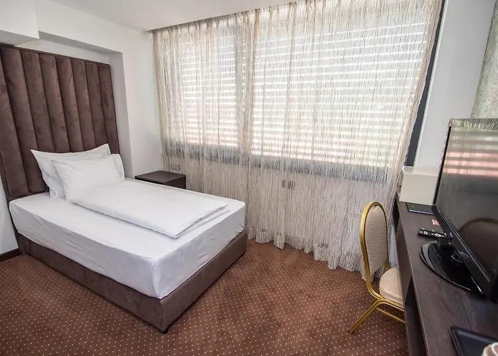 Hotel President & Maglaj